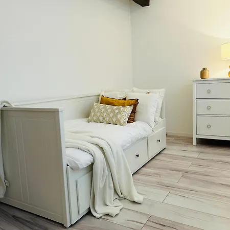 Penthouse With Whirlpool