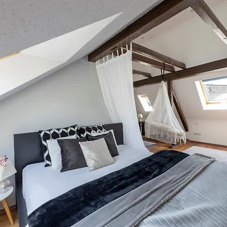 Penthouse With Whirlpool Central